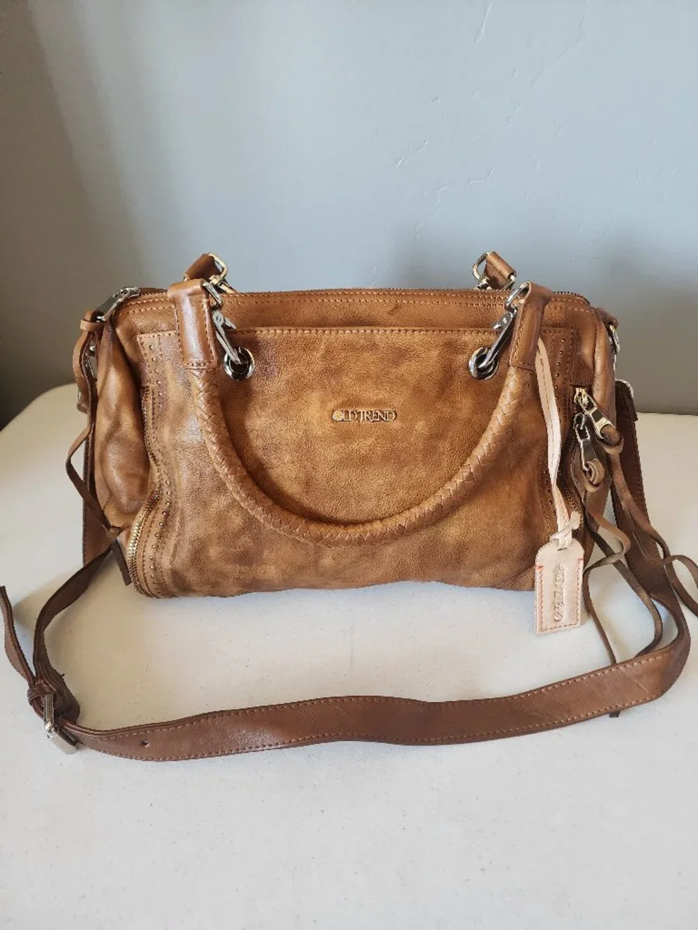 Old Trend Satchel 